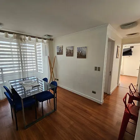 Metro Manuel Montt Apartment